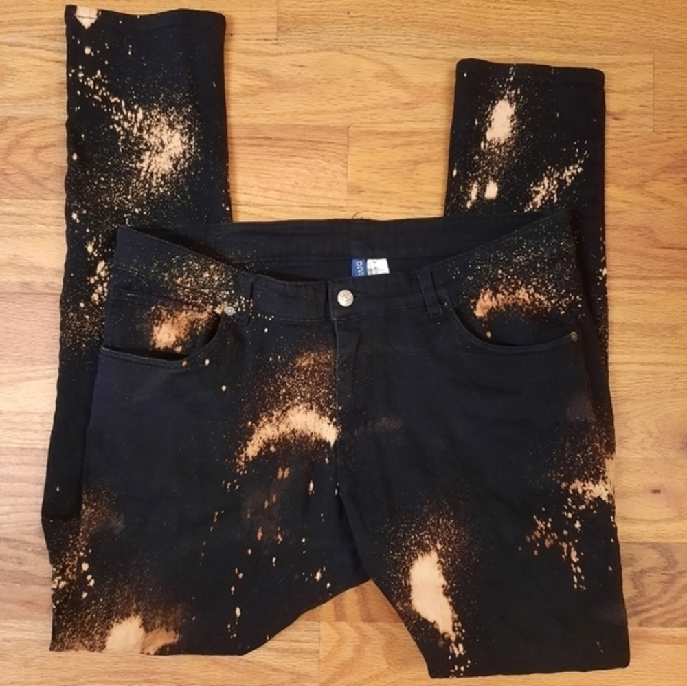 DIVIDED Jeans Bleached Dyed -‎ Size 36